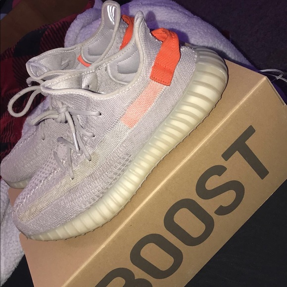 Yeezy Other - Yeezy 350 V2 Tail Light 💡 (Read Description ⤵️)